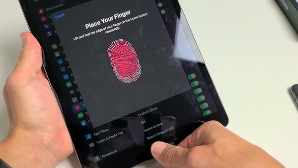 iPad Gen 10 KHÔNG được hỗ trợ Face ID