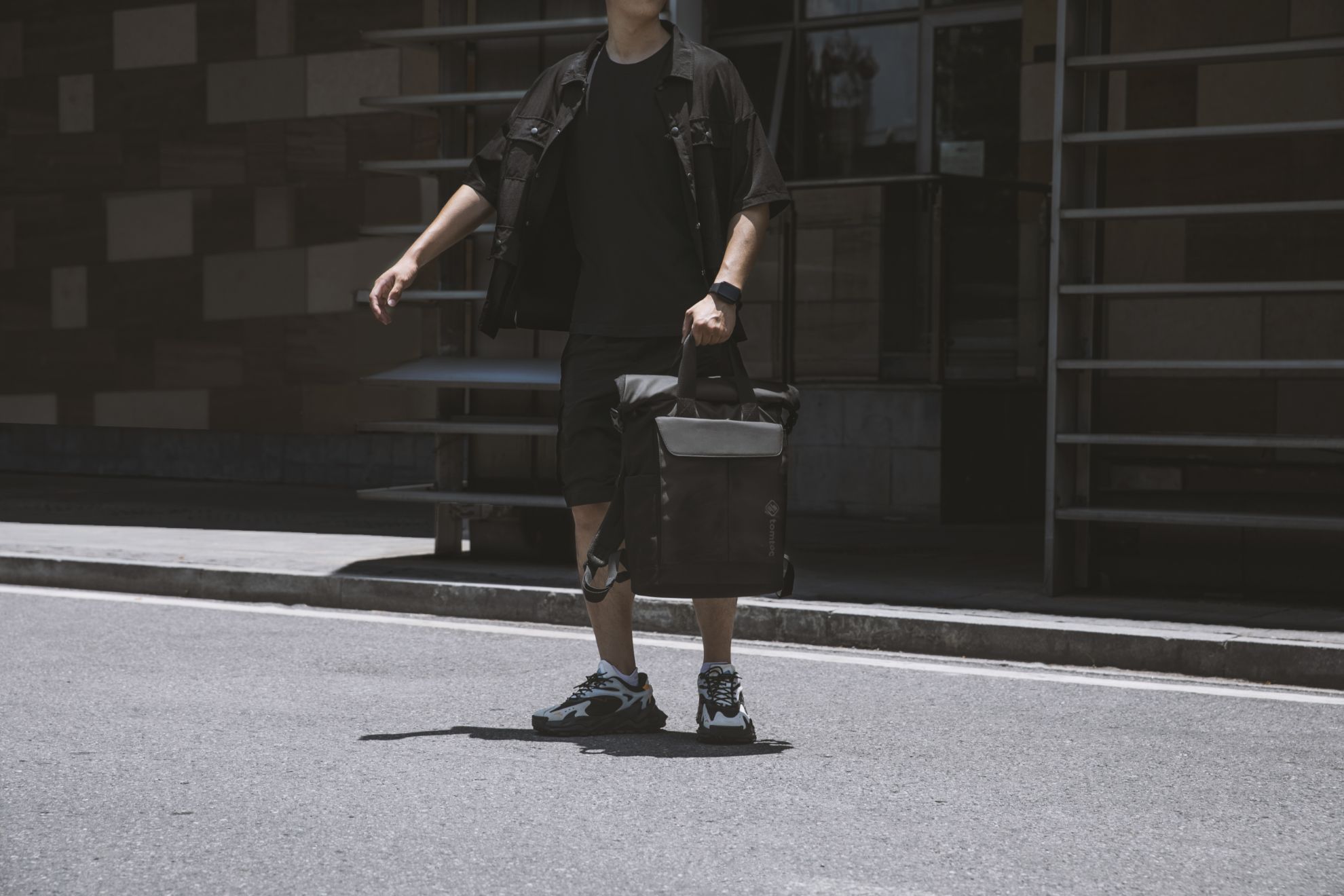 Ảnh của Balo TOMTOC (USA) Premium Urban Business