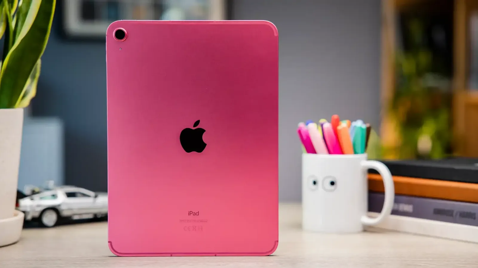 Hình ảnh cho danh mục Chiêm ngưỡng iPad Air 5 màu hồng: Phiên bản dành cho phái nữ