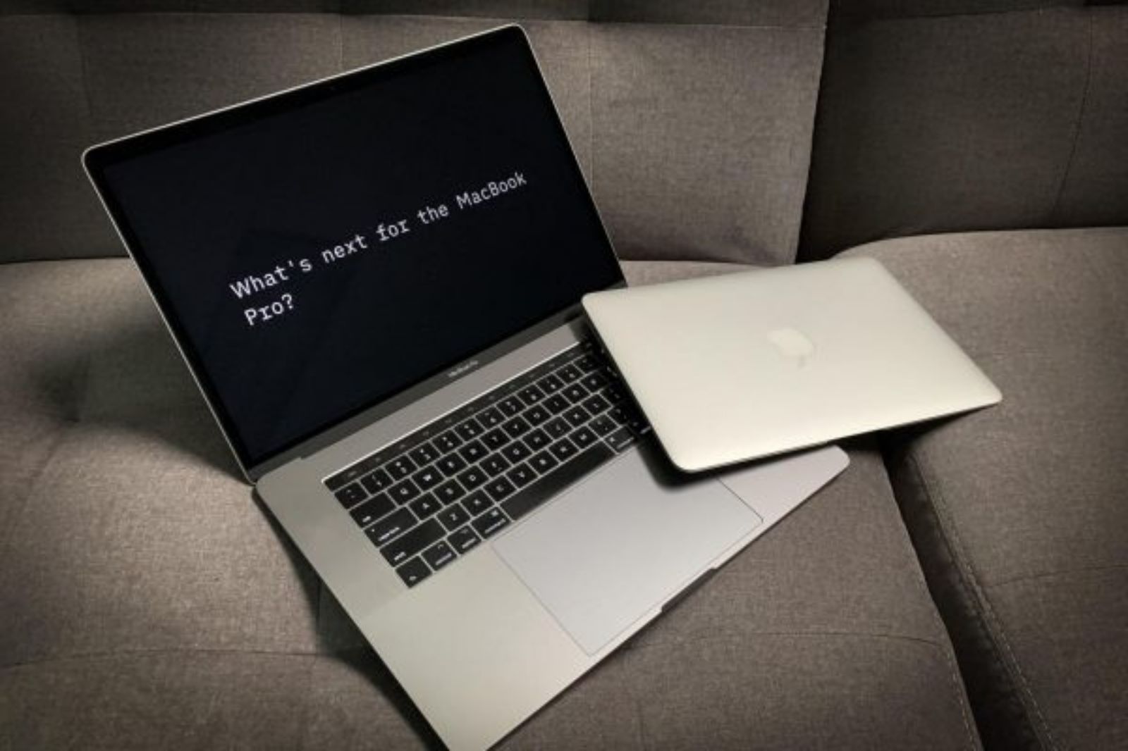 Hình ảnh cho danh mục 5 sự so sánh được đặt ra giữa MacBook Pro 2018 và MacBook Pro 2019