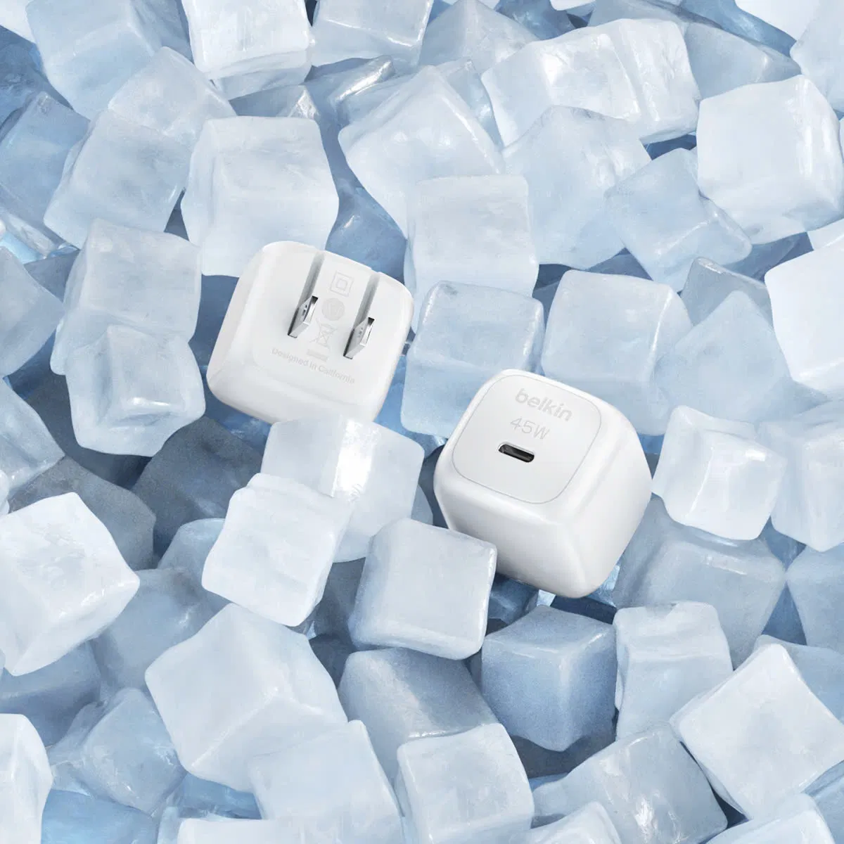 Ảnh của Adapter sạc nhanh 45W, 1 cổng USB-C, PD 3.0 PPS GanN, màu trắng Belkin