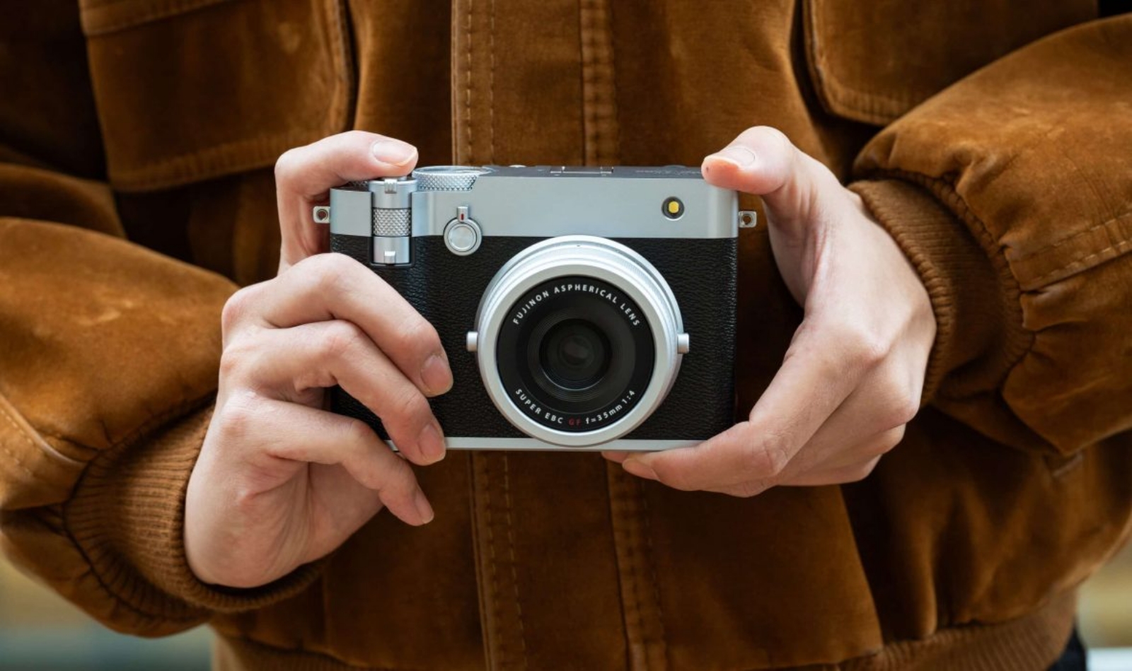 Hình ảnh cho danh mục Máy ảnh Fujifilm GFX100RF – Tin đồn nóng hổi về mẫu máy ảnh đỉnh cao mới