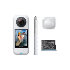 Ảnh của  Insta360 X4 Air Essentials Starter Bundle Arctic White