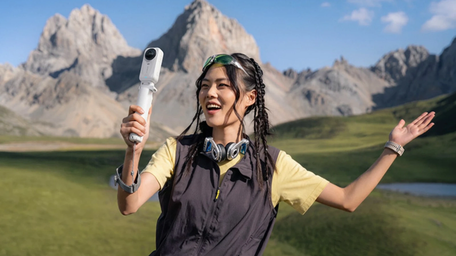 Hình ảnh cho danh mục Đánh giá Insta360 X6: Có đáng nâng cấp từ X5?