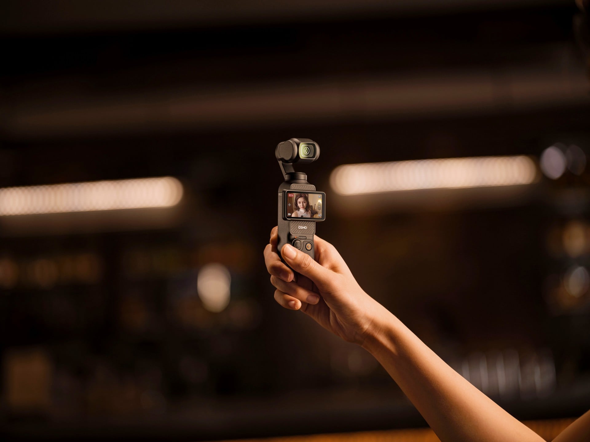 Camera cầm tay DJI Osmo Pocket 3