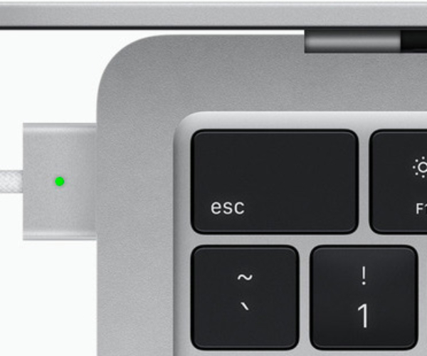 Phím ESC của MacBook Air M2
