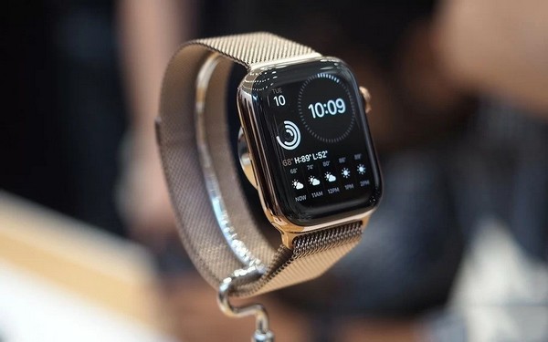 Chế độ bảo hành Apple Watch Series 8 41mm thép GPS + Cellular