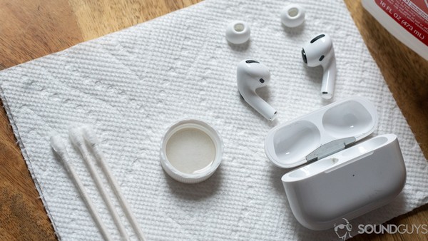 vệ sinh airpods