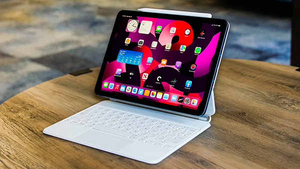 iPad Pro M1 12.9 inch kèm bàn phím Magic Keyboard