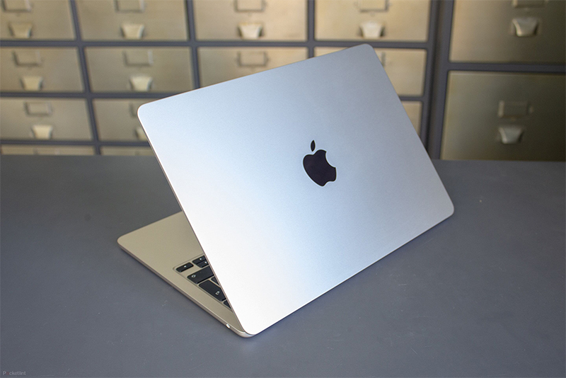 MacBook Air M2 màu Silver