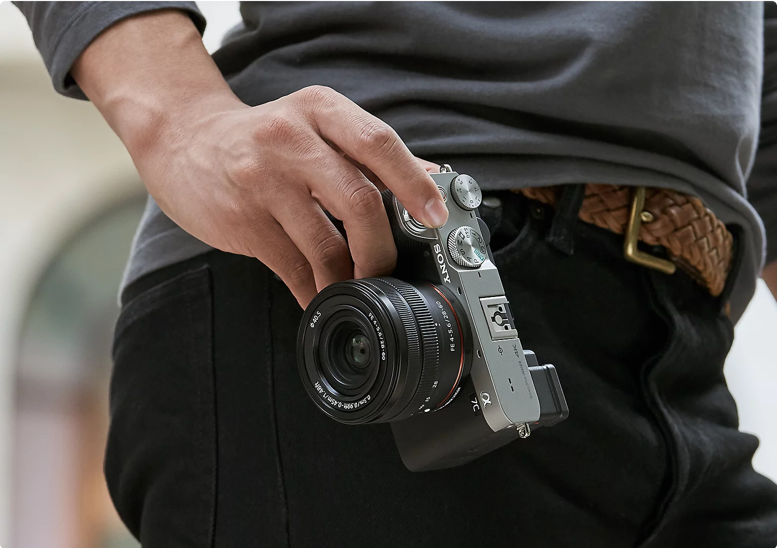 Máy ảnh Sony Alpha7C-II điểm mạnh nổi bật về chất lượng chuyên nghiệp nhưng nhỏ gọn